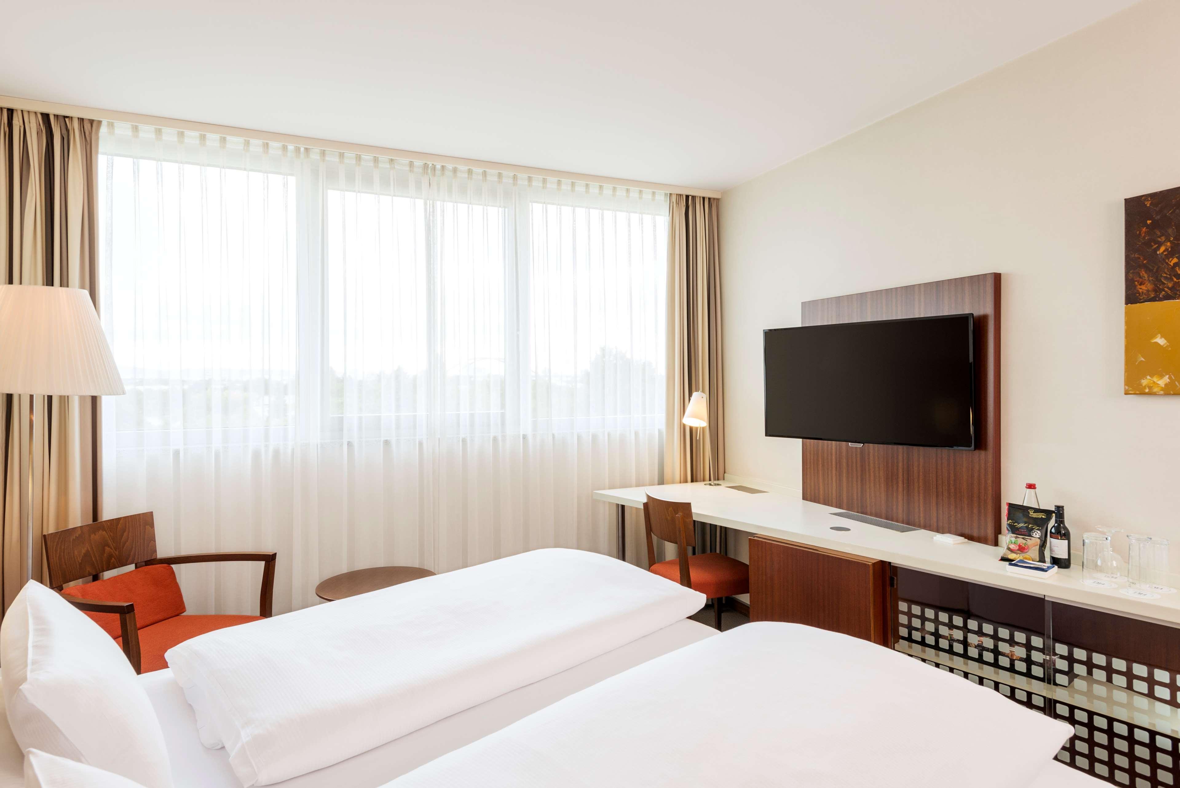 Nh Frankfurt Niederrad Hotel