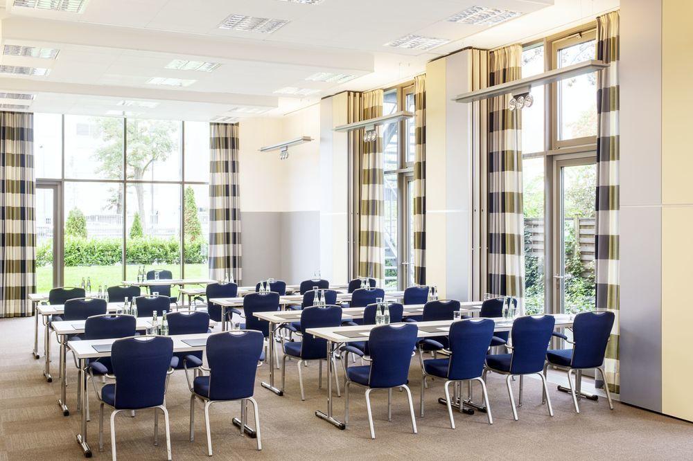 Nh Frankfurt Niederrad 4*