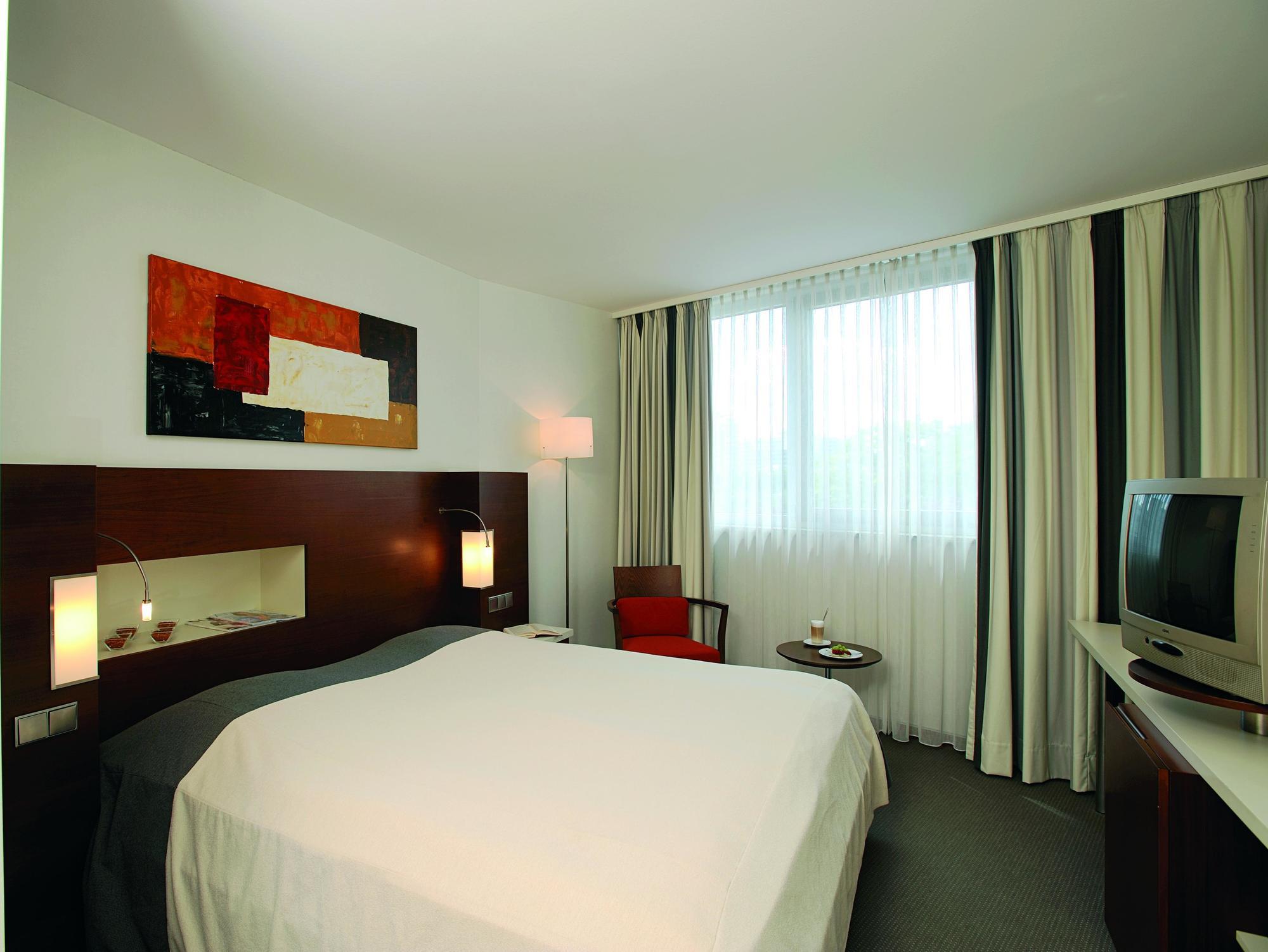 Nh Frankfurt Niederrad 4*